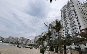 Apto Pé Na Areia - Praia das Astúrias Guarujá-SP